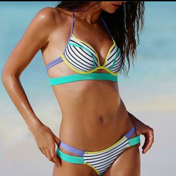 Victoria's Secret Other - Victoria’s Secret Hottie Push Up Striped Halter Bikini Top Size 32D NWT